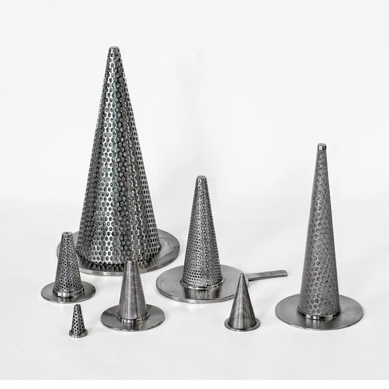 coated-conical-strainer-2.webp