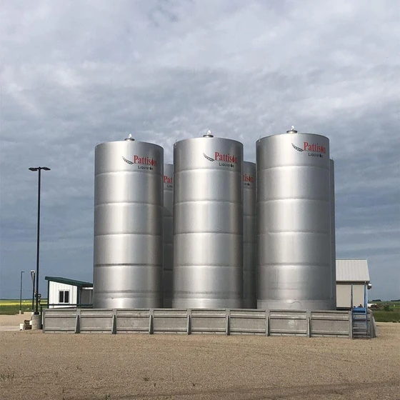 tanks-stainless-steel-storage-2.webp