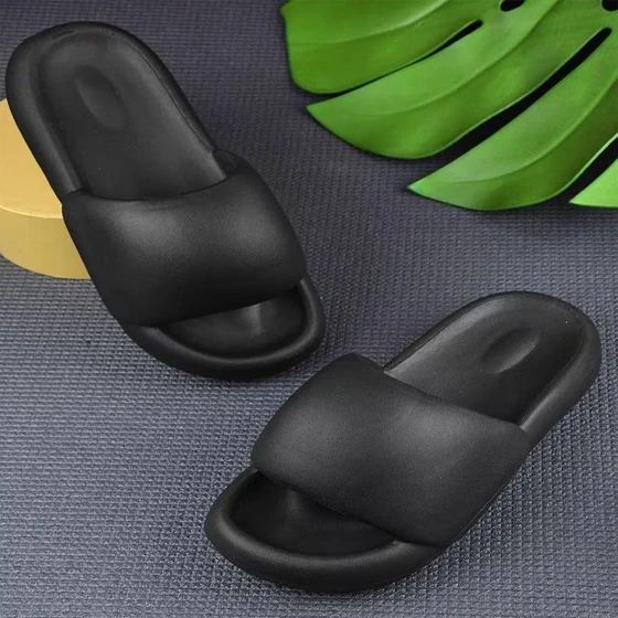 black-plain-slipper-2.webp