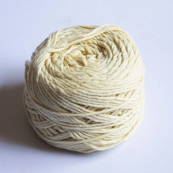 cotton-yarn-ball-2.webp