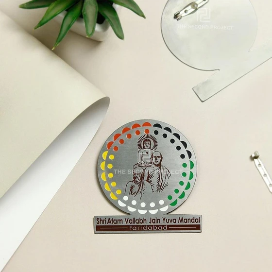 multi-color-school-badges-1.webp