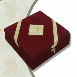 MDF Zenith Four Jar Dry Fruit Box, Box Capacity 500 gms, Number of Compartments 6 Compartments