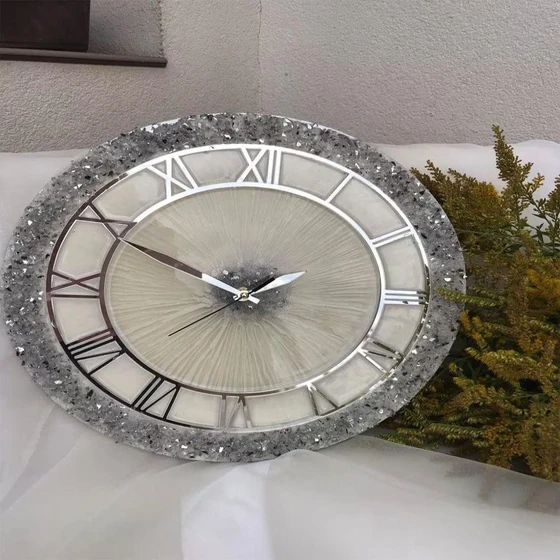 silver-wall-clock-2.webp