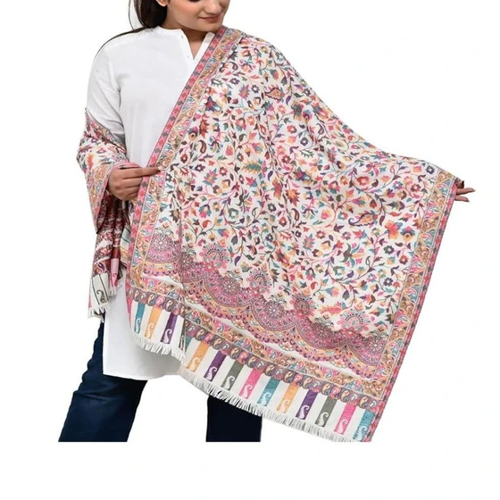 designer-ladies-shawls-2.webp