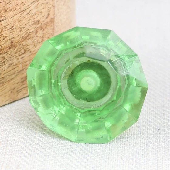 diamond-green-knob-2.webp