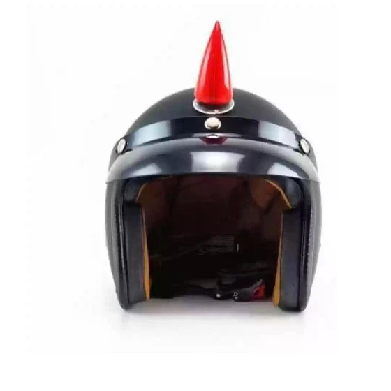 welding-mask-horns-2.webp