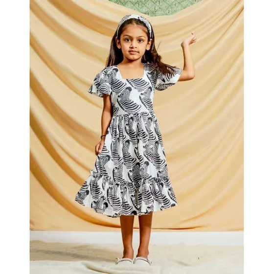 printed-kids-dress-2.webp