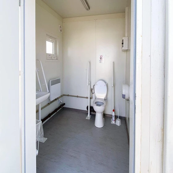 handicap-module-toilet-2.webp