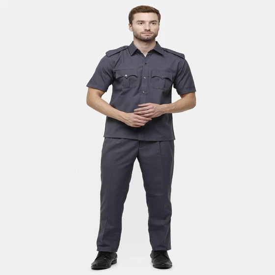 security-guard-uniform-2.webp