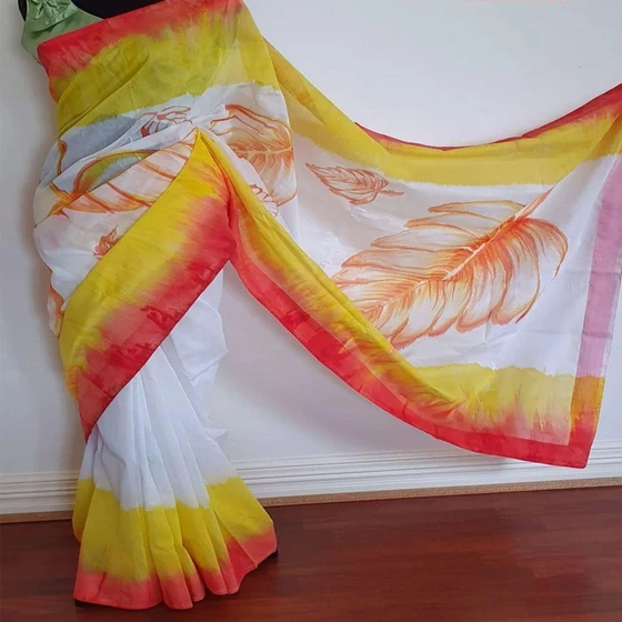 hand-painting-sarees-2.webp