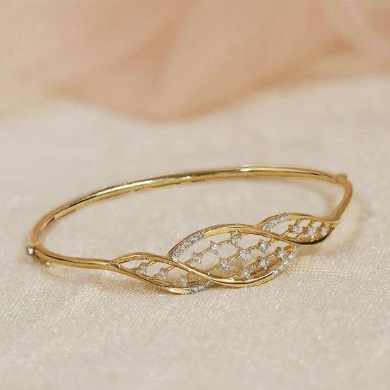 women-s-fancy-bracelet-1.webp