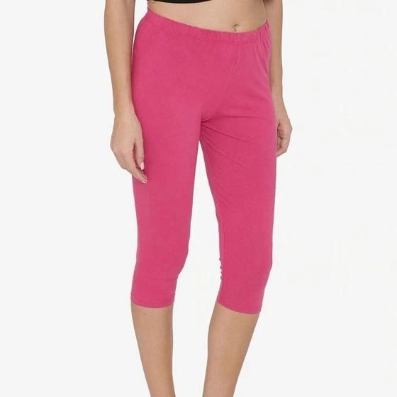ladies-capri-leggings-2.webp