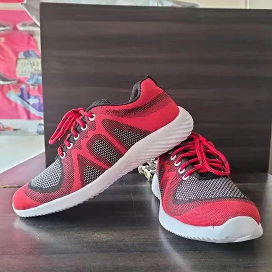 fizoo-mens-sports-shoe-2.webp