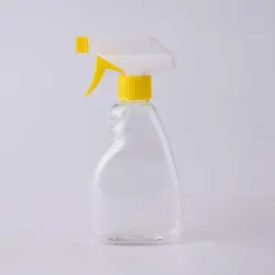 500 Ml Plastic Bottle With Spray, Shape Round