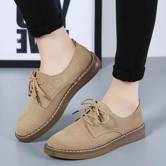 casual-women-footwear-2.webp