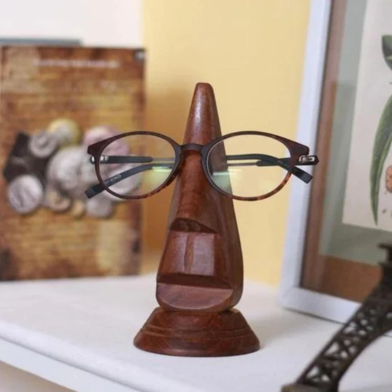 wood-spectacle-holder-2.webp