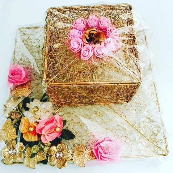 metal-gift-box-2.webp