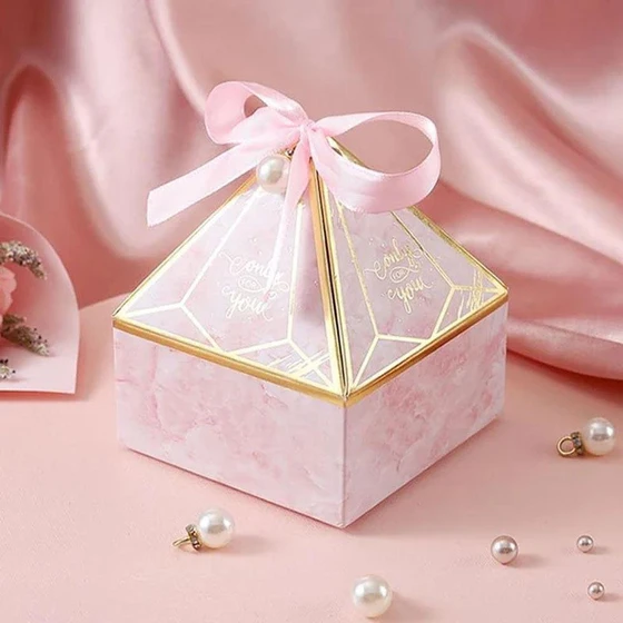 decorative-gift-box-2.webp