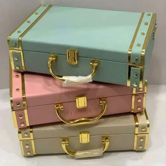 trunk-box-gift-1.webp