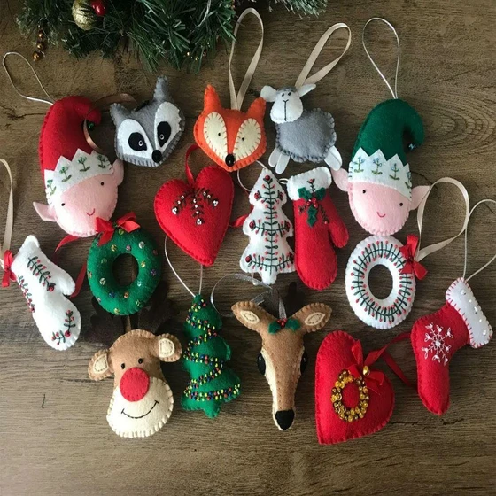 felt-christmas-ornaments-2.webp