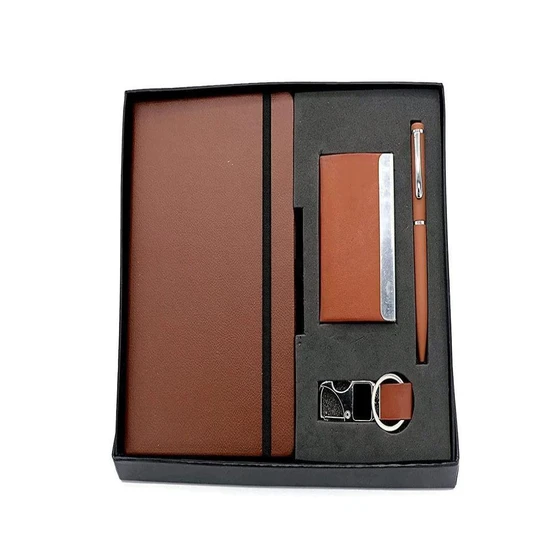 gifts-leather-corporate-2.webp