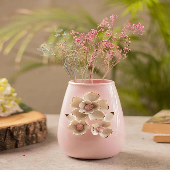 flower-ceramic-vase-2.webp