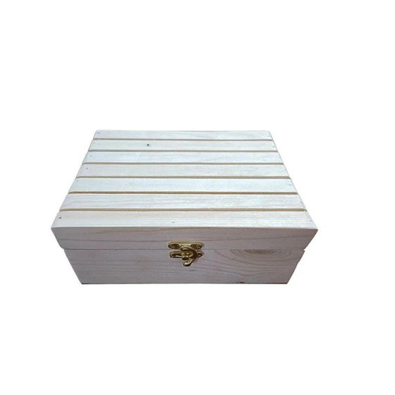 hamper-pinewood-gift-box-2.webp