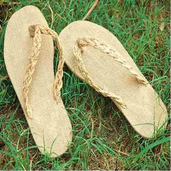 natural-braided-slipper-2.webp