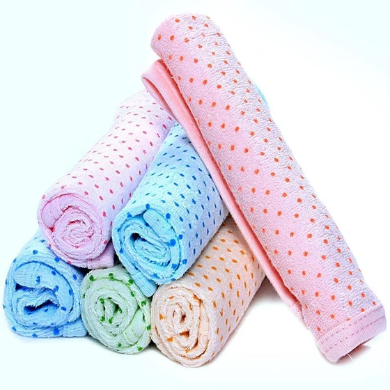 baby-multi-colored-towels-2.webp
