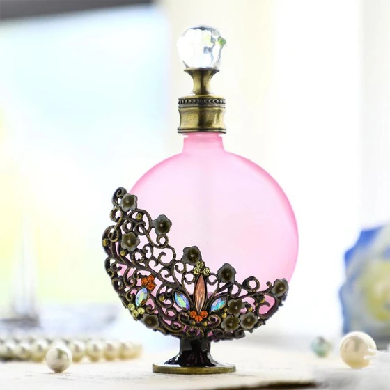 perfume-fancy-bottle-2.webp