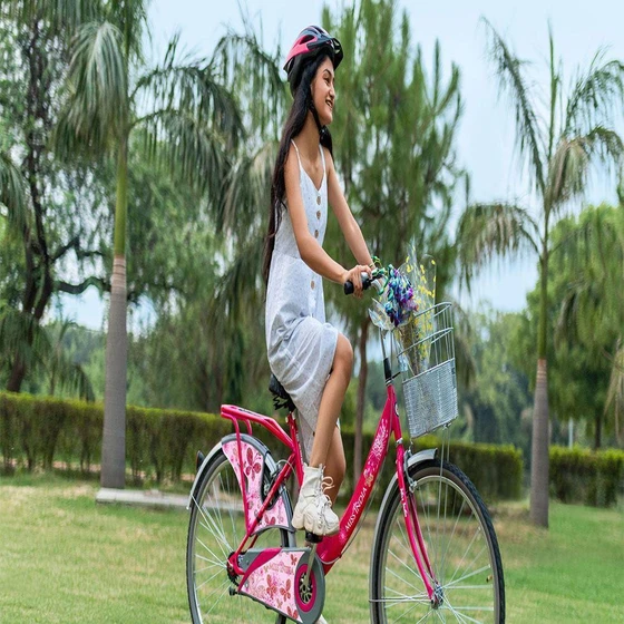 women-cycle-2.webp