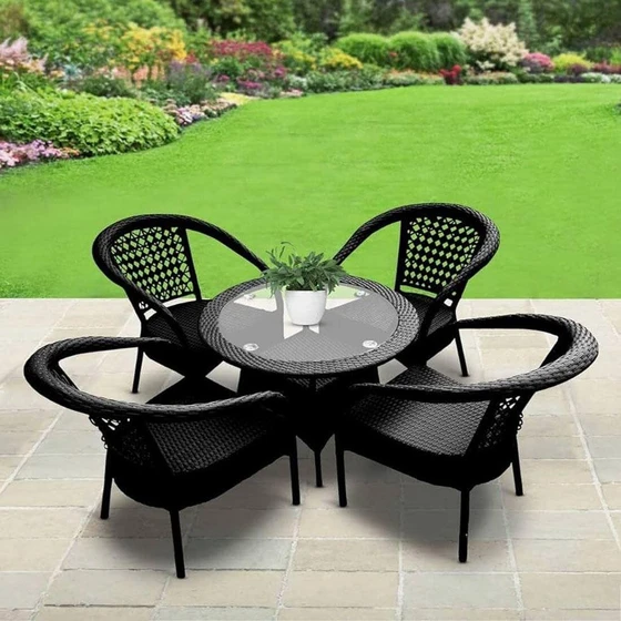 garden-furniture-set-2.webp