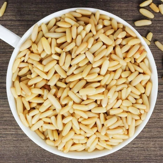 creamy-pine-nuts-2.webp
