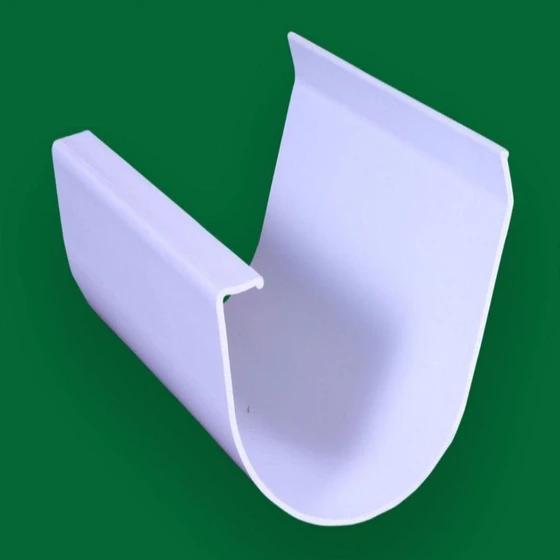 small-pvc-layer-feeder-2.webp