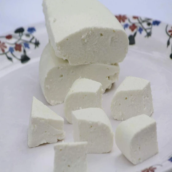 soft-fresh-paneer-2.webp