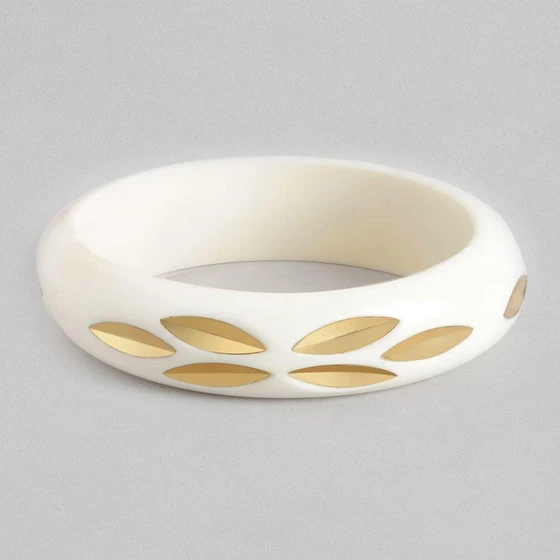 white-bangles-bracelets-1.webp