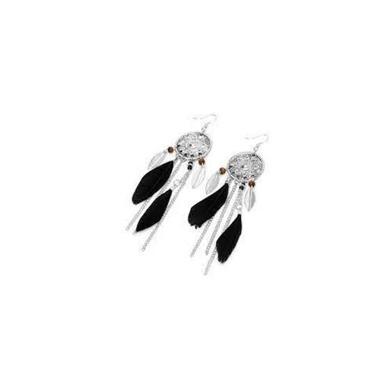 women-fancy-earrings-2.webp