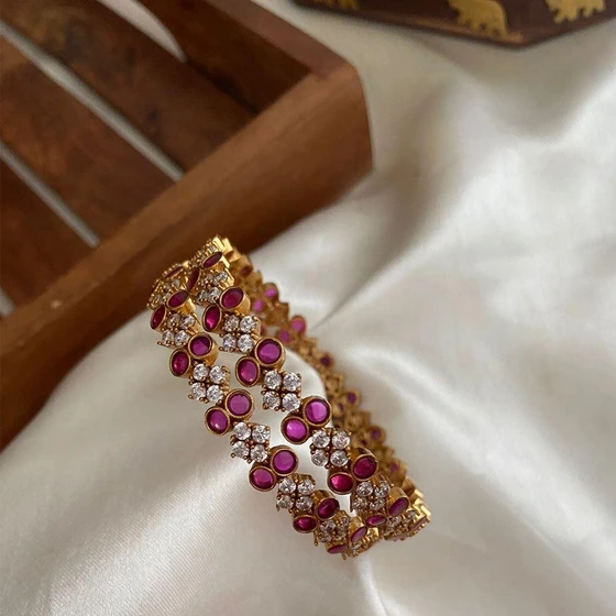 antique-ruby-bracelet-1.webp