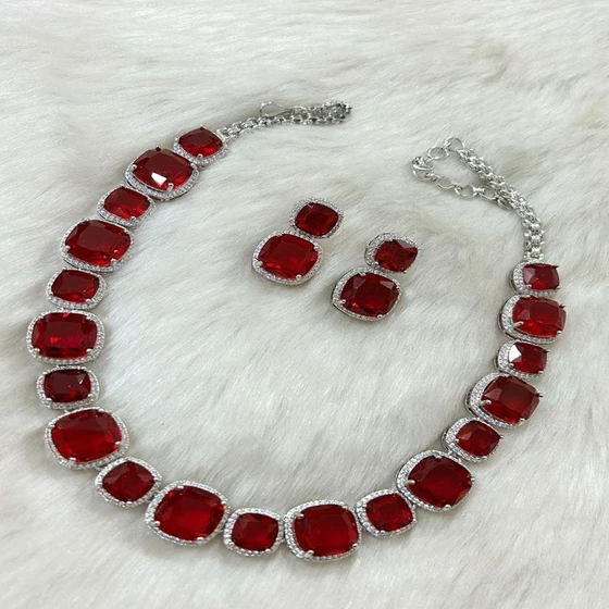 gemstone-ruby-red-necklace-1.webp