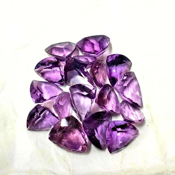 polished-natural-amethyst-2.webp