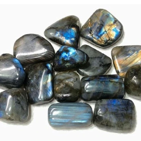 labradorite-tumbled-stone-2.webp