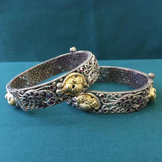 traditional-silver-bracelet-2.webp