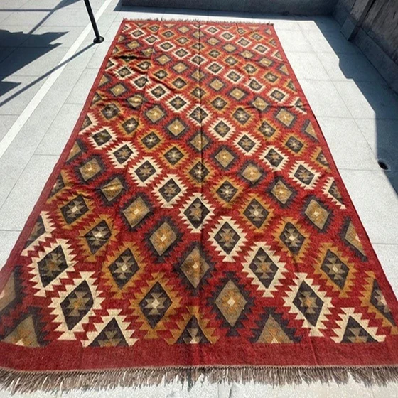 wool-assorted-rugs-2.webp