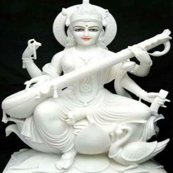 polished-marble-statue-2.webp