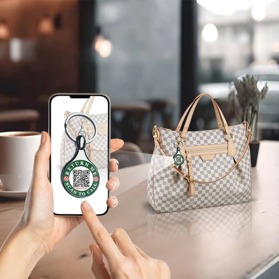 handbag-safety-qr.webp