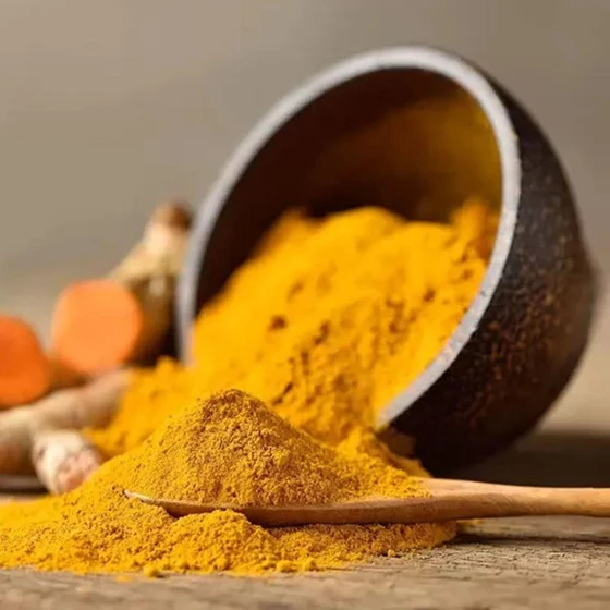 turmeric-natural-powder-2.webp