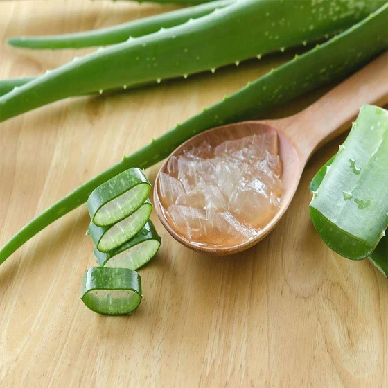 pure-aloe-vera-gel-2.webp