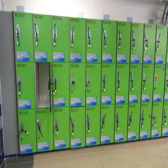 swimming-pool-lockers-2.webp