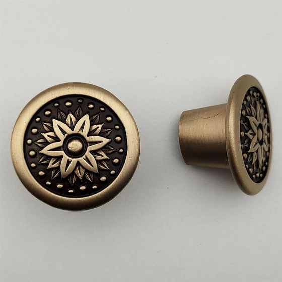 drawer-antique-knob-2.webp