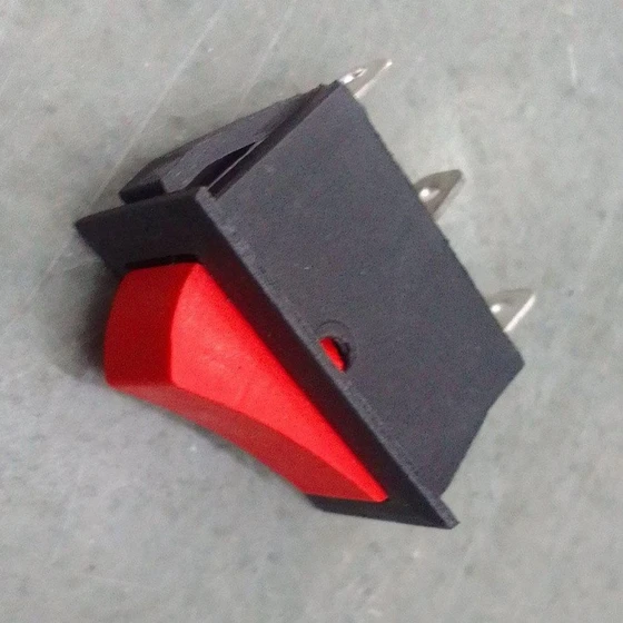 polycarbonate-rocker-switch-2.webp